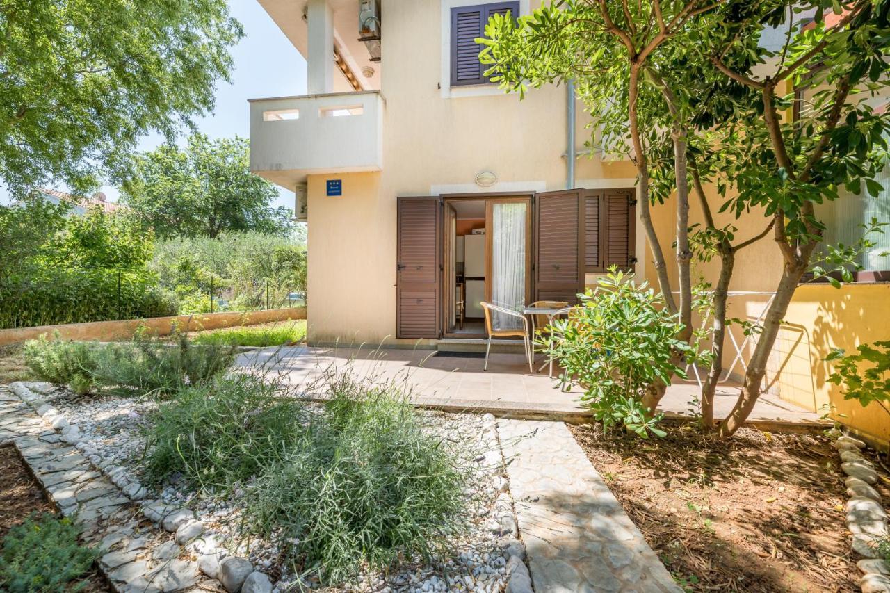 Marina Apartment Baska  Exterior photo